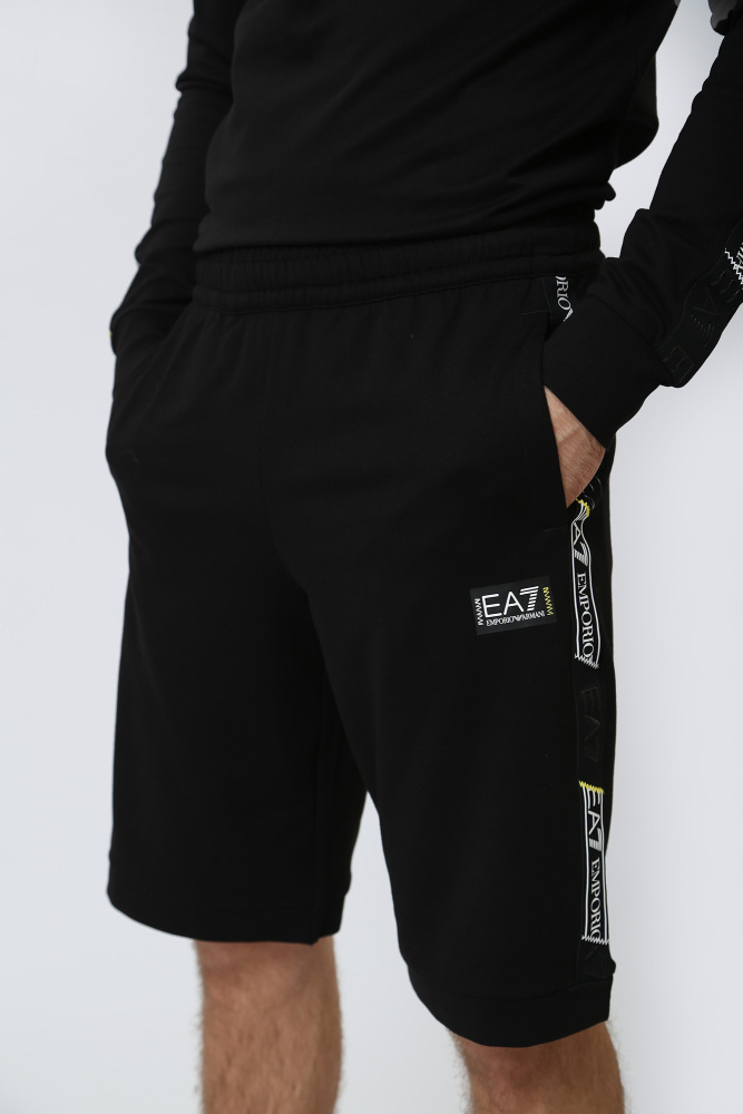 3RPS56_PJ05Z Шорты трикотажные EA7 Черный