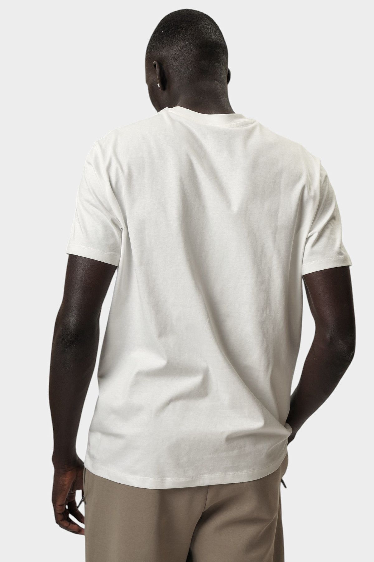 Футболка Armani Exchange Белый