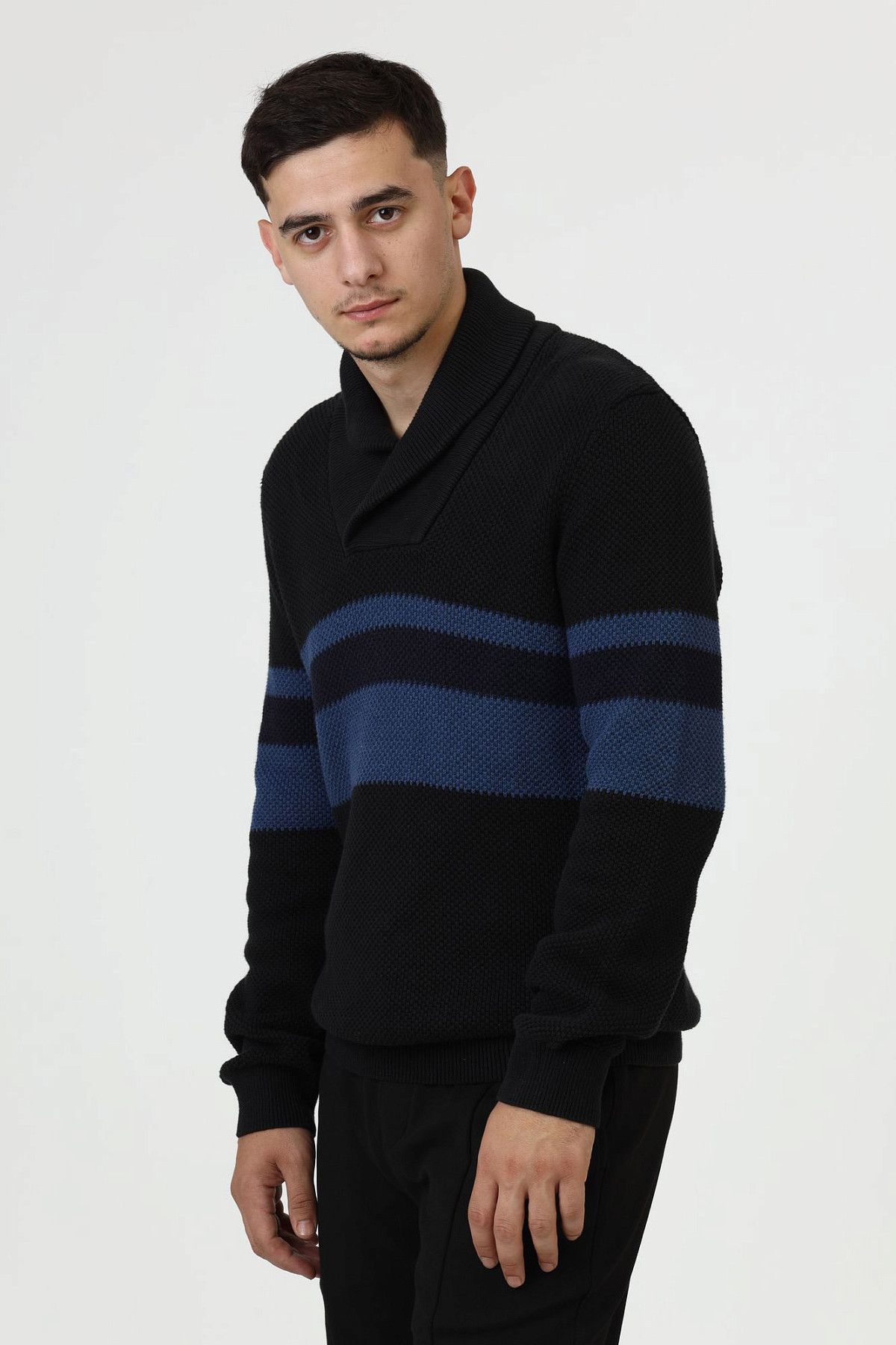 Джемпер Armani Exchange Черный