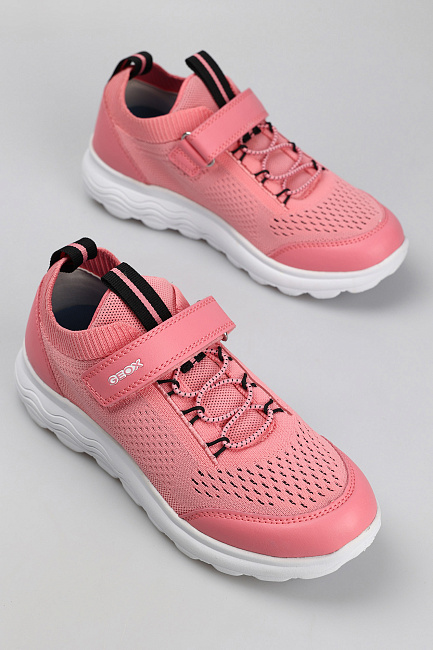 Кроссовки Geox