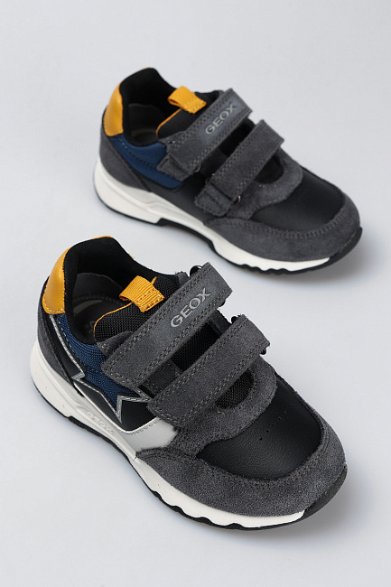 Кроссовки Geox