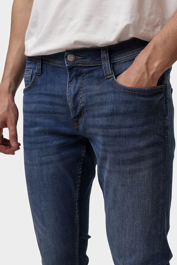 Джинсы Mustang