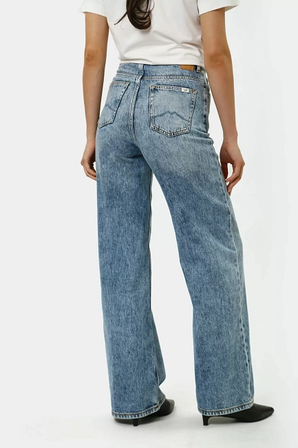 Джинсы Mustang