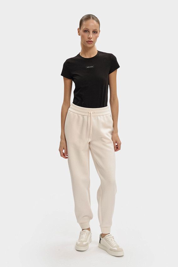 Футболка Armani Exchange Черный