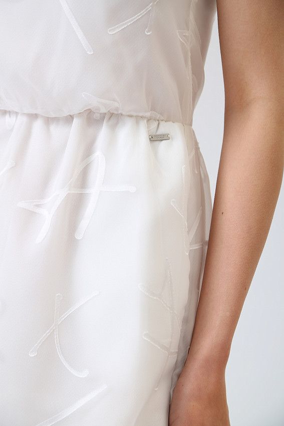 Платье Armani Exchange Белый