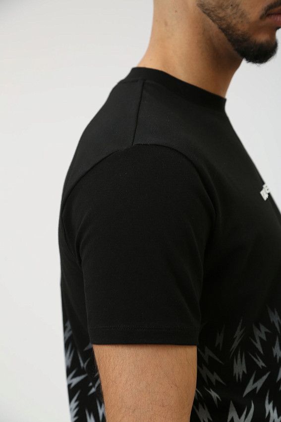 Футболка Karl Lagerfeld Черный