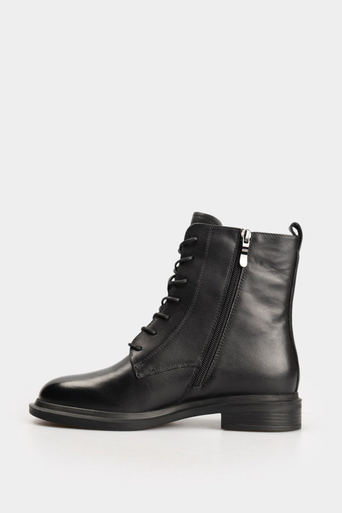 MC21860-WT Ботинки Marc Cony Черный