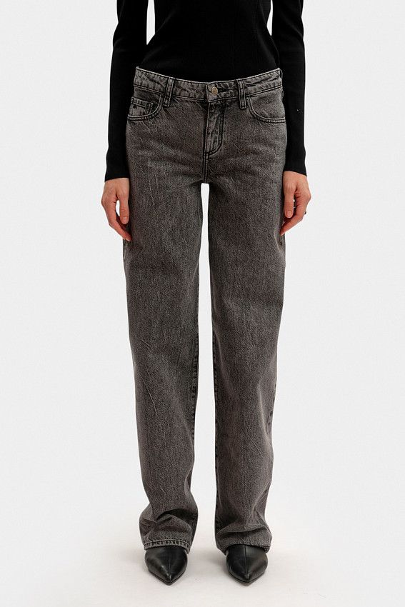 Джинсы Armani Exchange