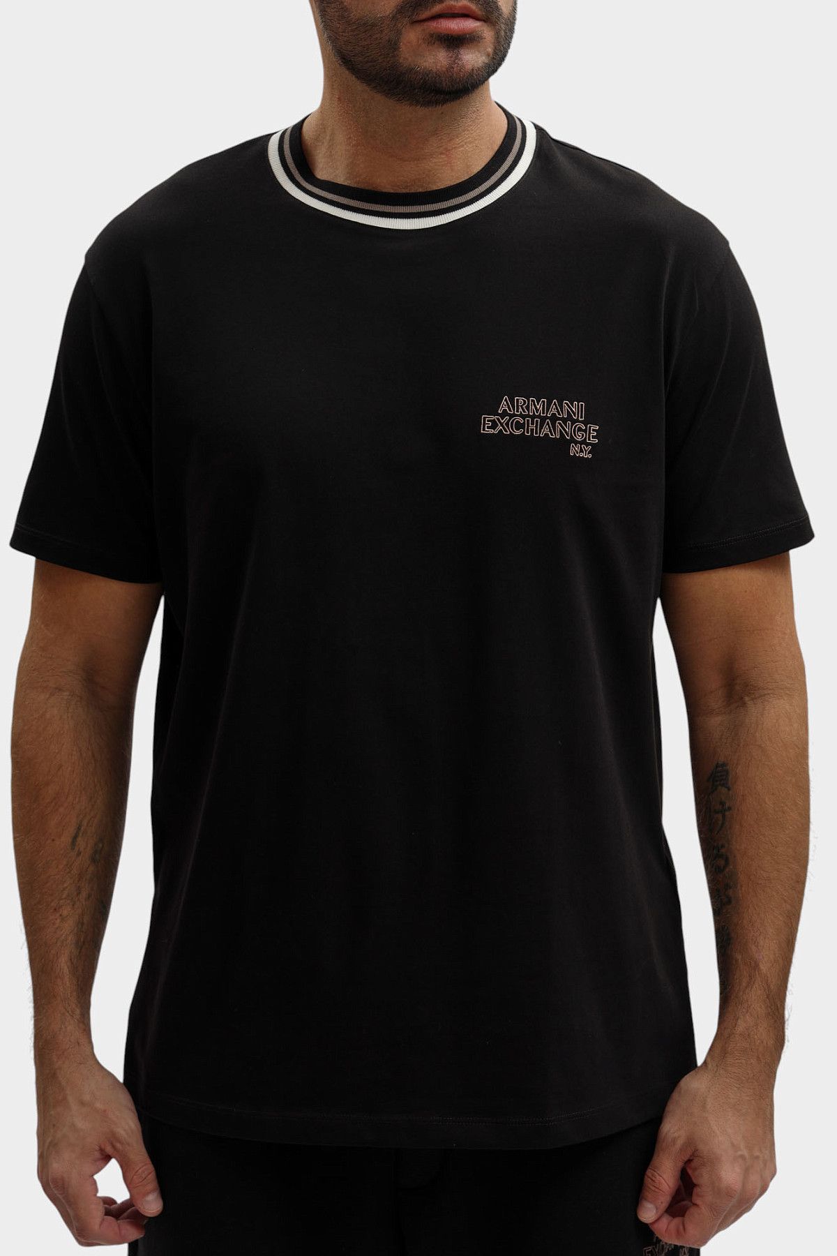 Футболка Armani Exchange Черный