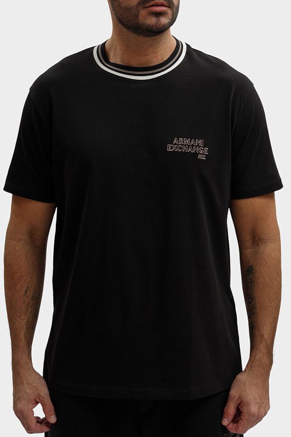 Футболка Armani Exchange Черный