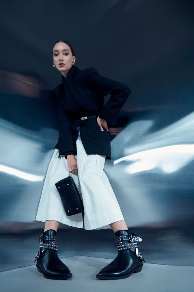 4206-839-68 Казаки Marc Cony Черный