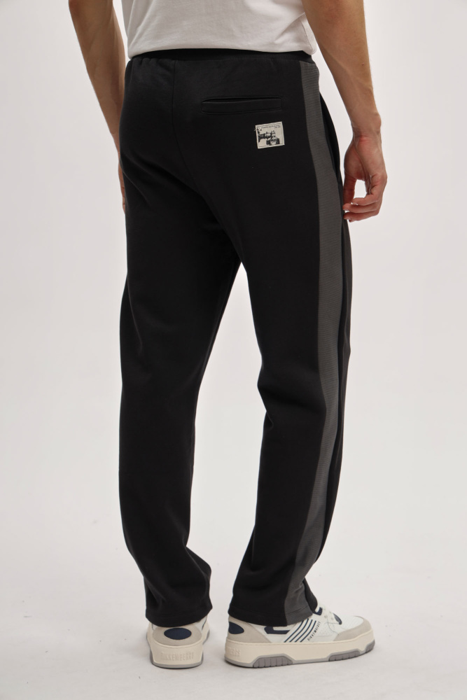 BMF1109 Брюки спортивные Bikkembergs Черный