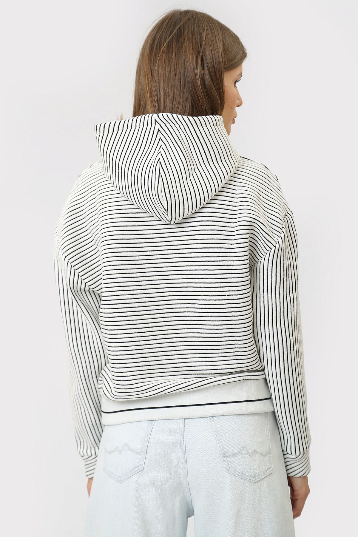 Худи Armani Exchange Белый