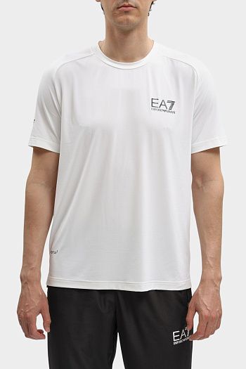 Футболка EA7