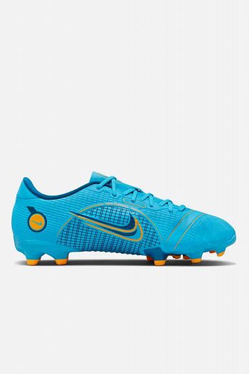 Футбольные бутсы Nike