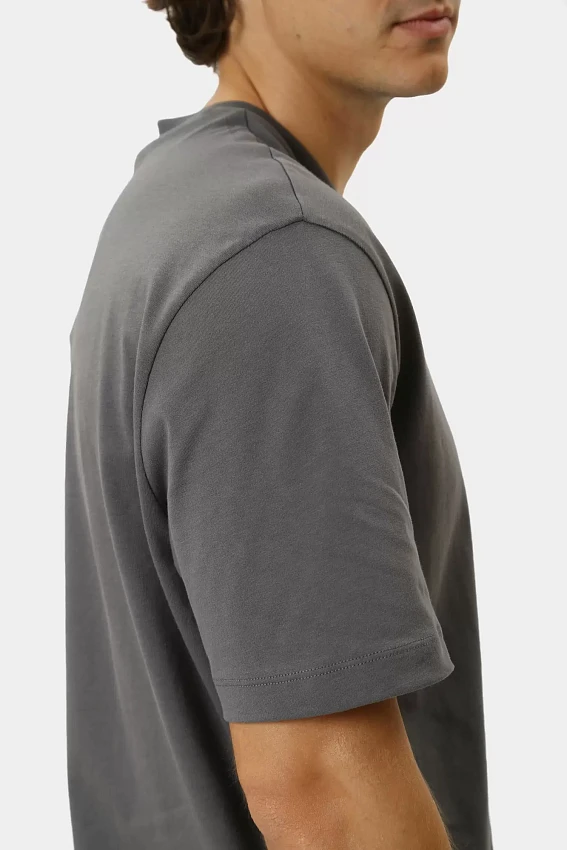 Футболка Armani Exchange Коричневый