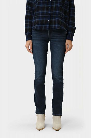 Джинсы Crosby Relaxed Straight  Mustang