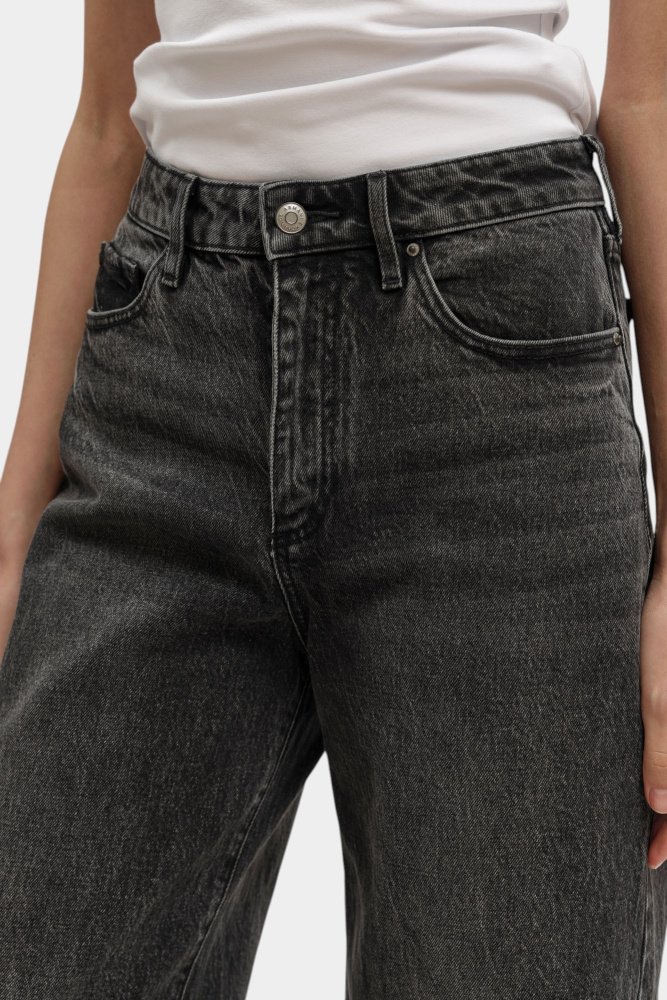 XW000100_AF16084 джинсы широкие armani exchange 