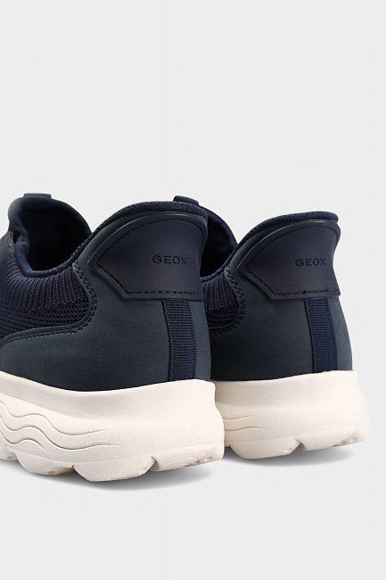 Кроссовки Geox