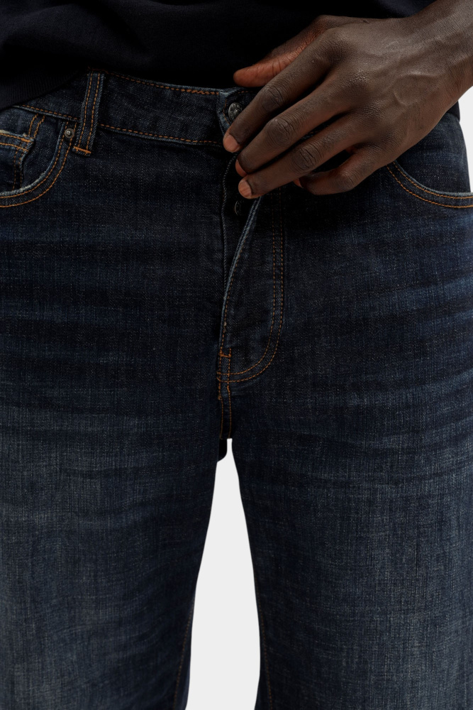 XM000074_AF17097 Джинсы Armani Exchange Голубой