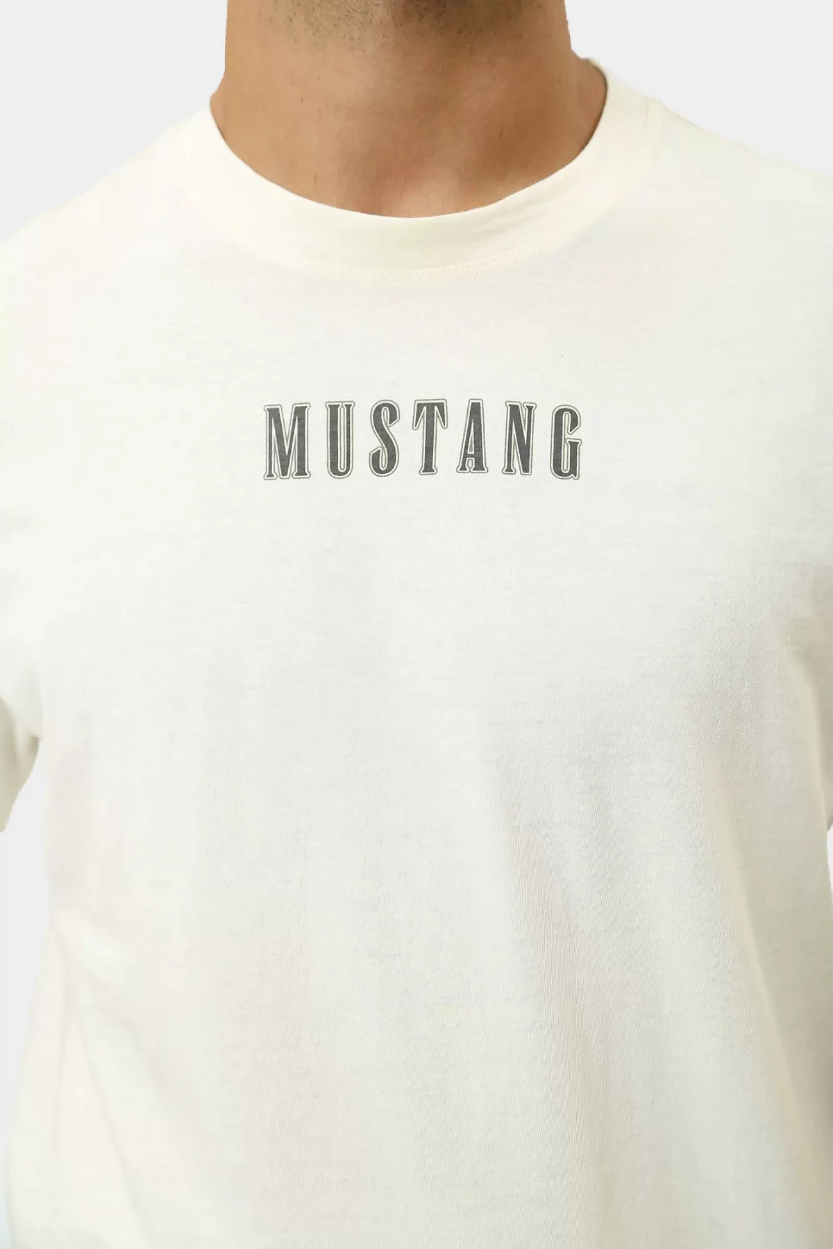 Футболка Mustang Белый