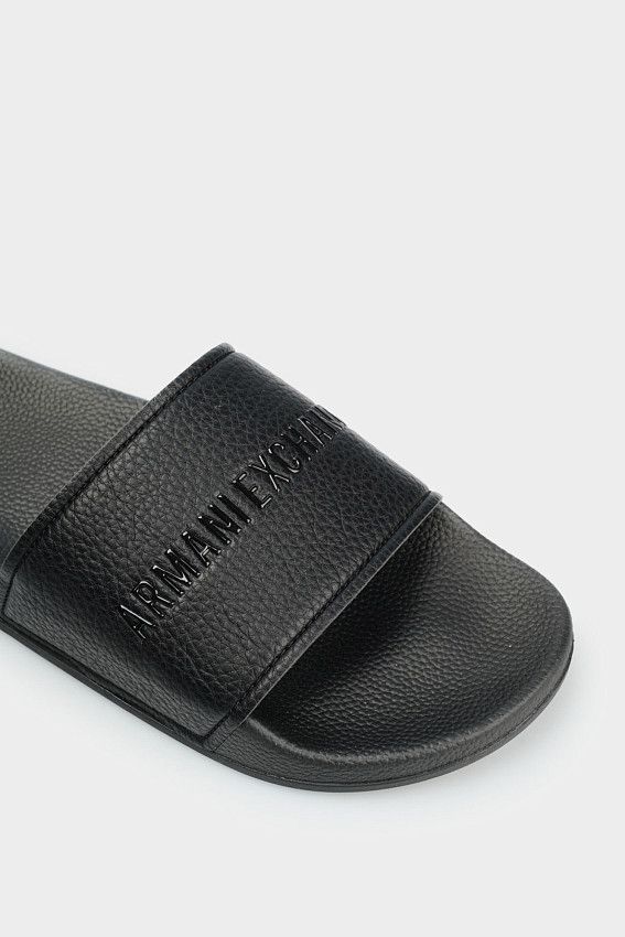 Шлепанцы Armani Exchange Черный
