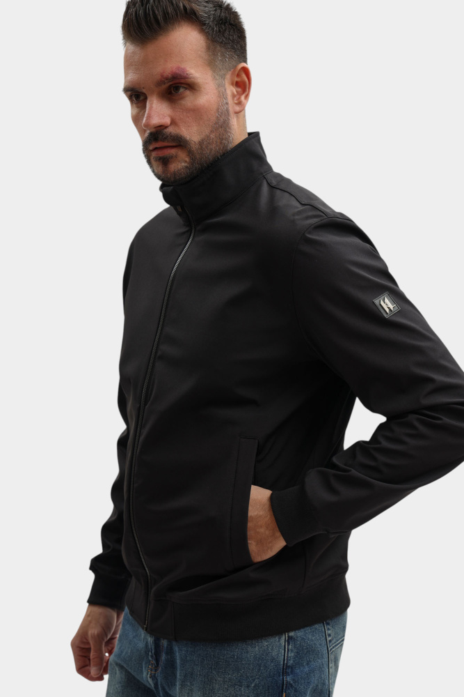 561580_505020 Куртка Karl Lagerfeld Черный