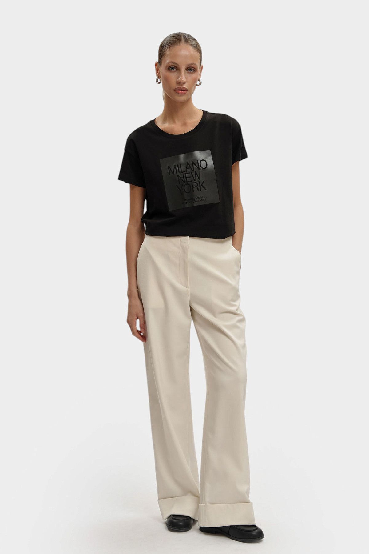 Футболка Armani Exchange Черный