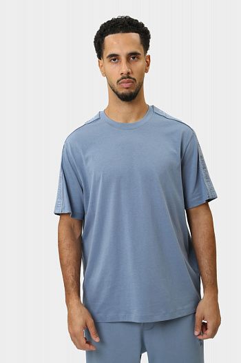 Футболка Armani Exchange