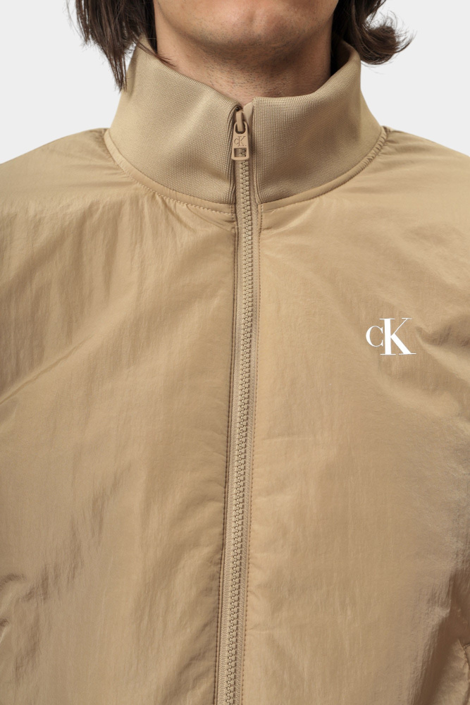 J30J325592 Ветровка Calvin Klein Jeans Бежевый