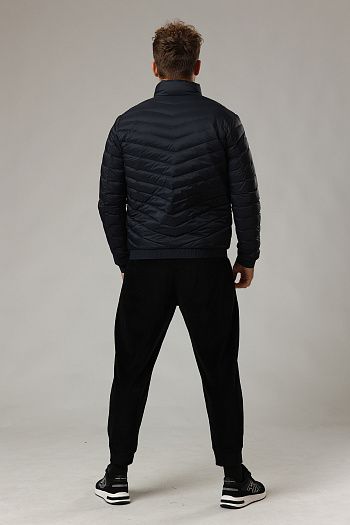 Куртки демисезонные Armani Exchange - купить демисезонную куртку Armani Exchange в интернет-магазине, цены в Москве и Краснодаре - Мёд