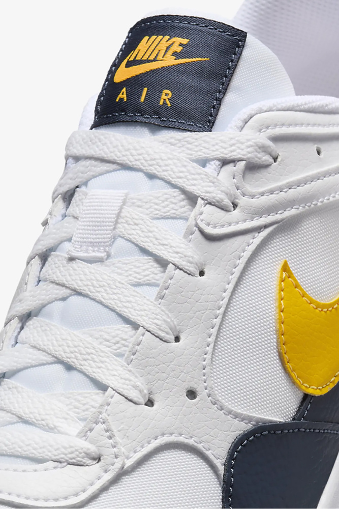 Кроссовки Nike