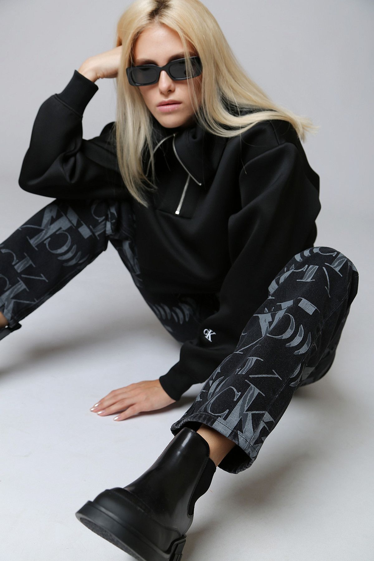 Джинсы Calvin Klein Jeans