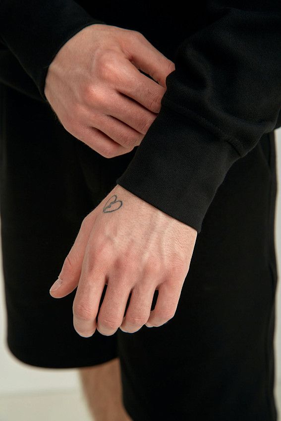 Свитшот The Hills Черный