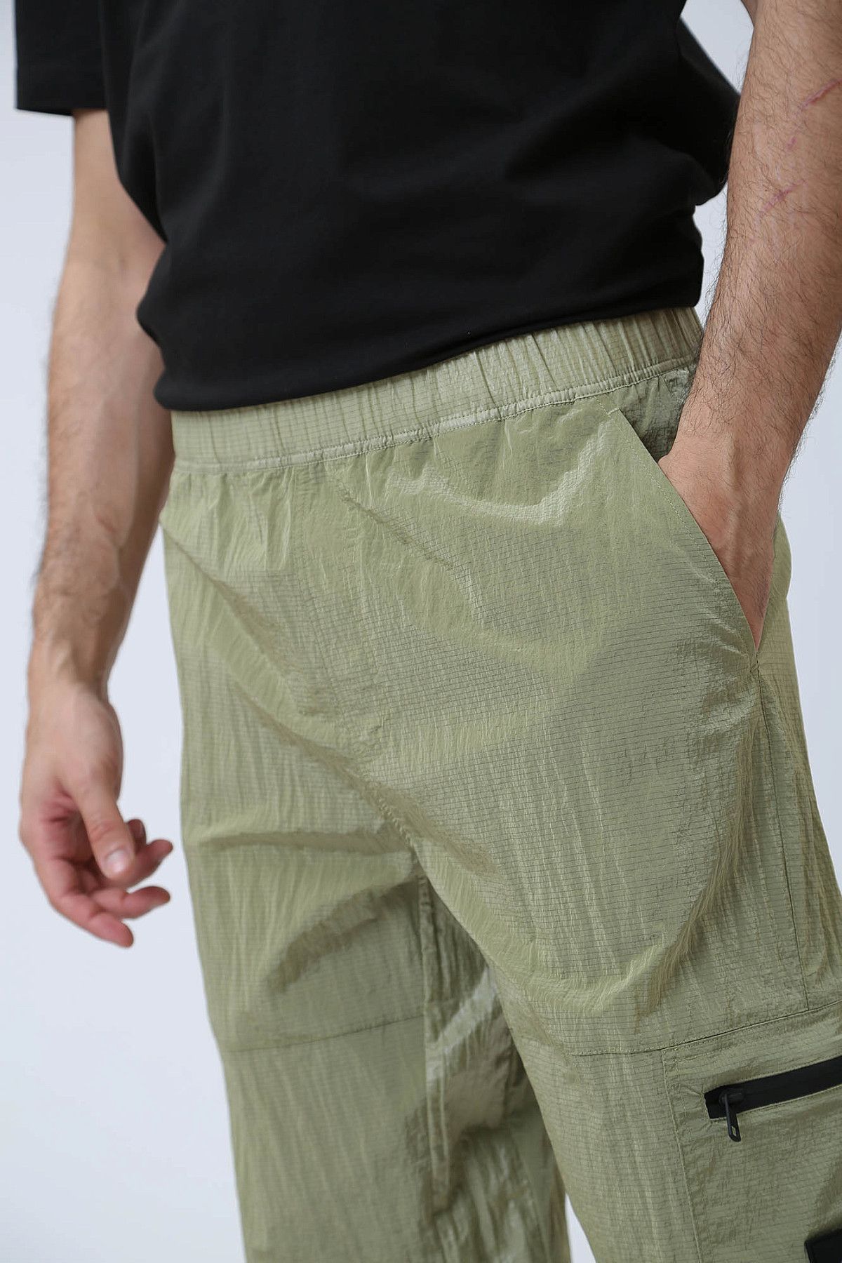 Брюки Calvin Klein Jeans Зеленый
