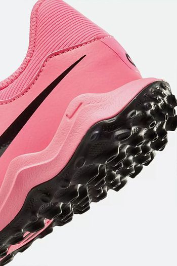 Многошиповки Nike