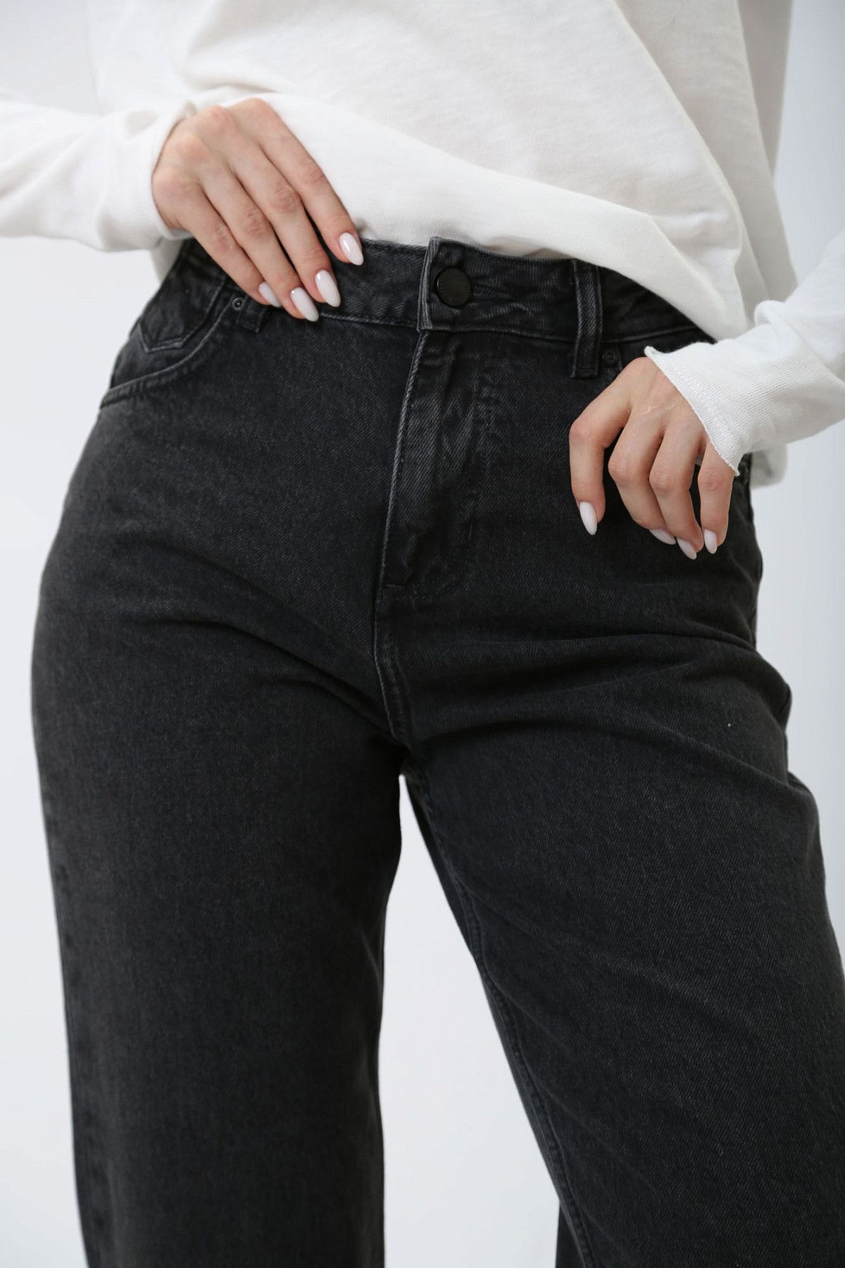 Джинсы Charlotte Tapered  Mustang