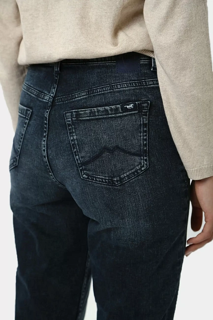 Джинсы Mustang