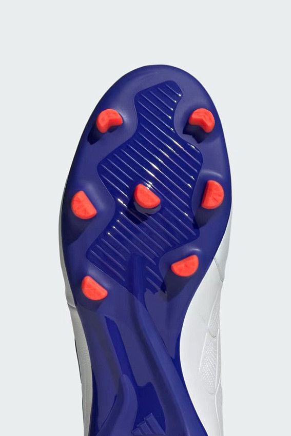 Футбольные бутсы Adidas Белый