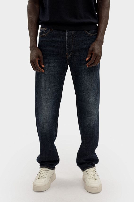 Джинсы Armani Exchange