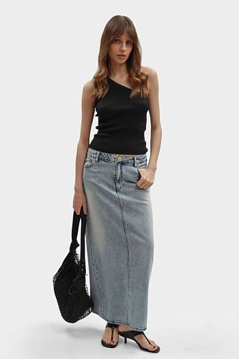 Топ Armani Exchange