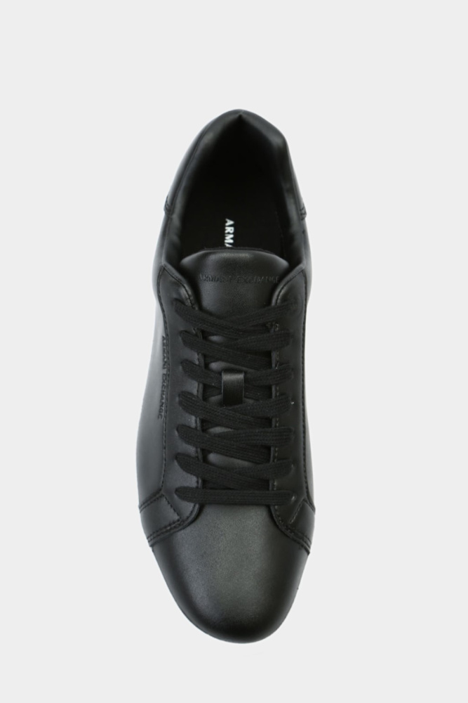 XW000295_AF11912 Кроссовки Armani Exchange Черный