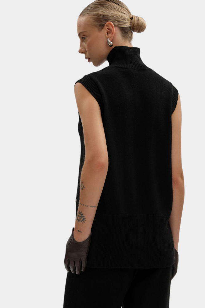 M7416001131N-WK620K12-98QM жилет trussardi 