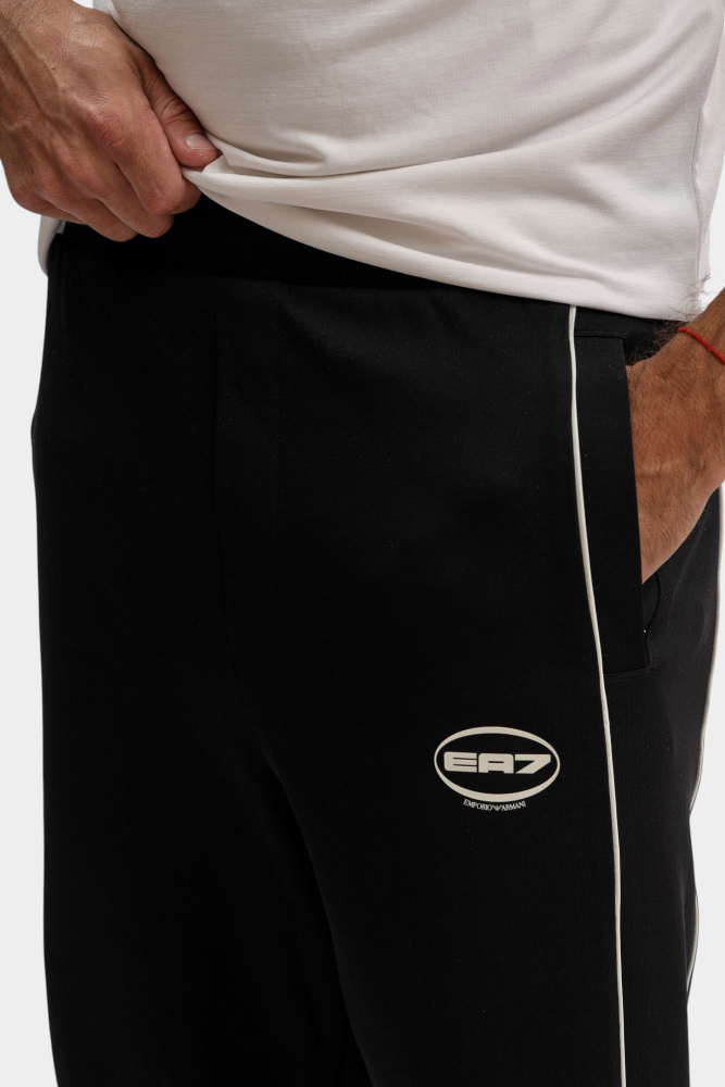 7M000987_AF12660 Брюки спортивные EA7 Черный