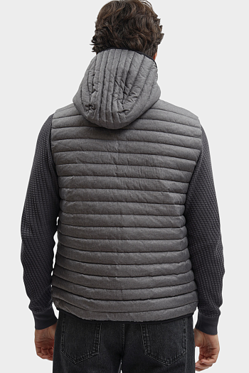 Жилет Trussardi