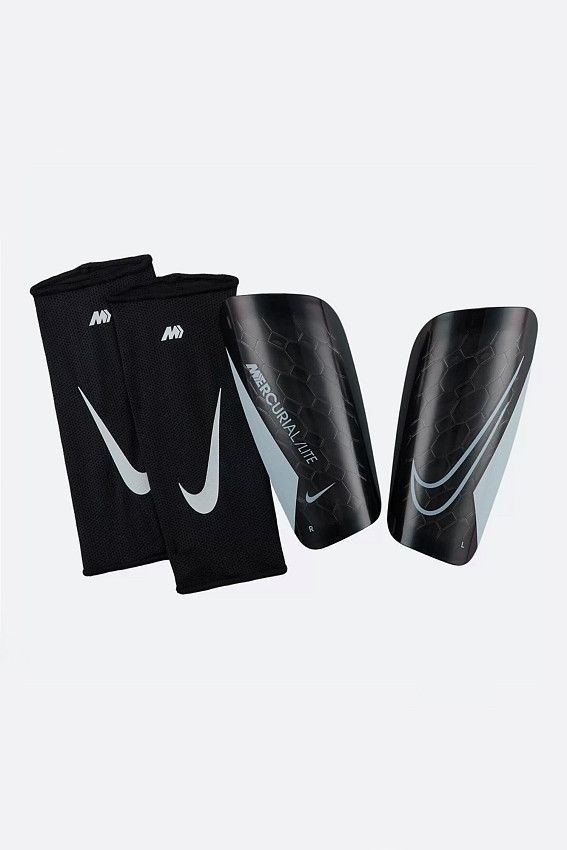 Щитки Nike Черный
