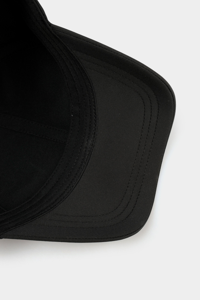 561124_805611 Кепка Karl Lagerfeld Черный