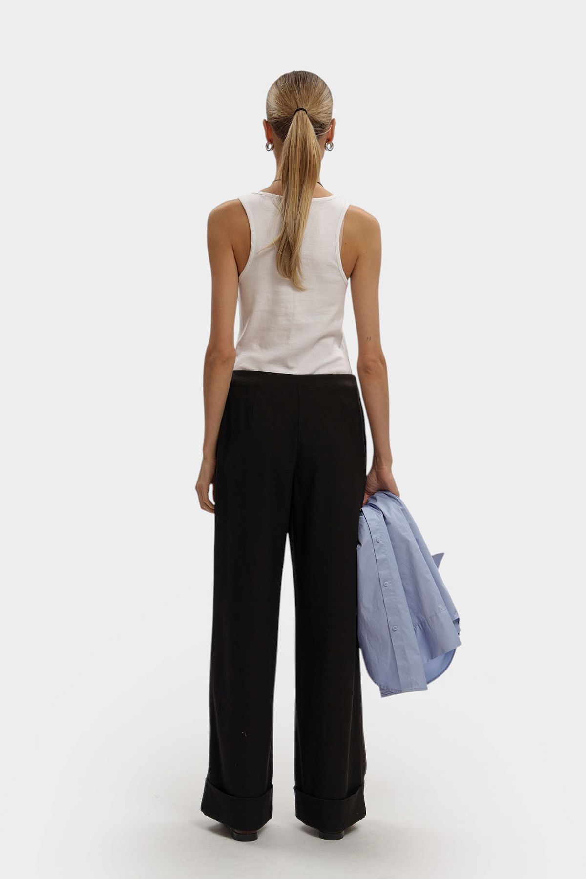 Брюки Armani Exchange Черный