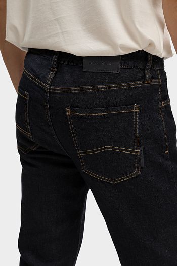 Джинсы прямые Armani Exchange - купить прямые джинсы Armani Exchange в интернет-магазине, цены в Москве и Краснодаре - Мёд
