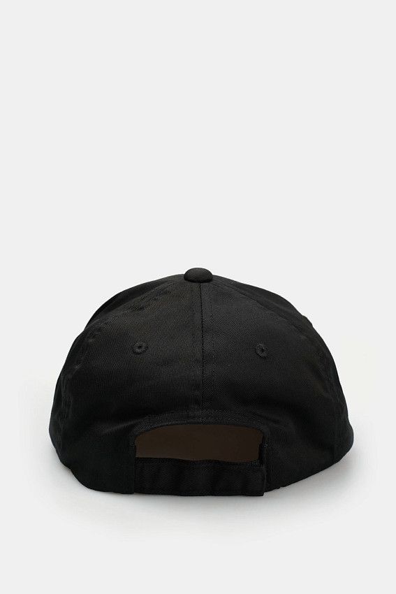 Кепка Armani Exchange Черный